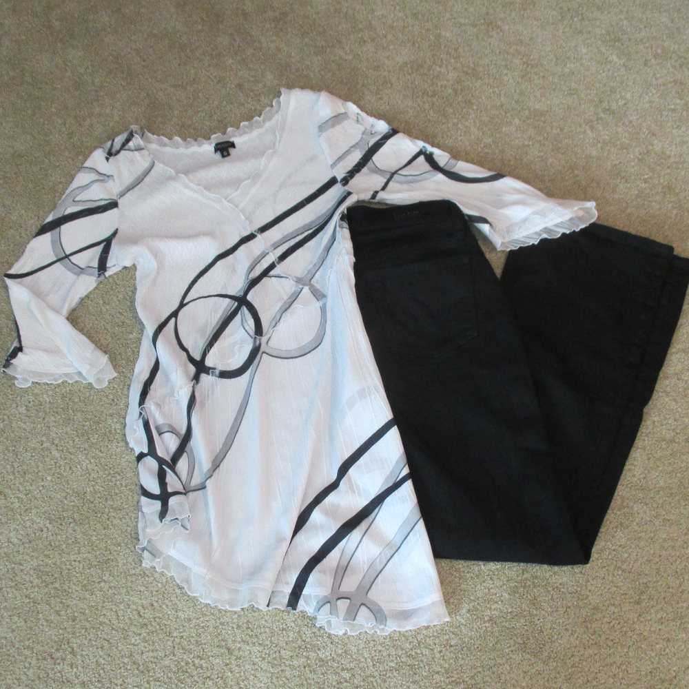 KOMAROV SIZE SMALL ASSYMETRIC TUNIC